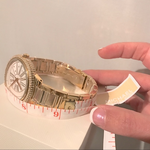 LAST 1 ⭐️ Authentic MK Taryn Crystal Watch - Picture 6 of 7